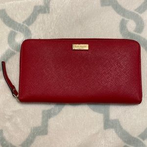 Kate Spade large zip wallet